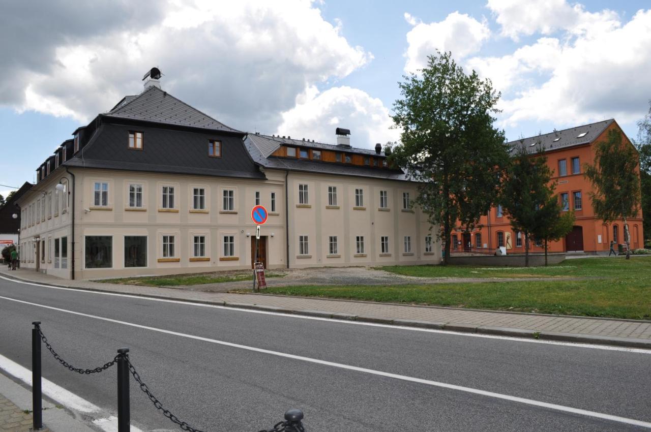 Penzion Lipa Krasna Lipa Exterior photo